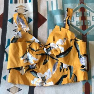 ✔️SOLD. LEITH CROP TOP TANK